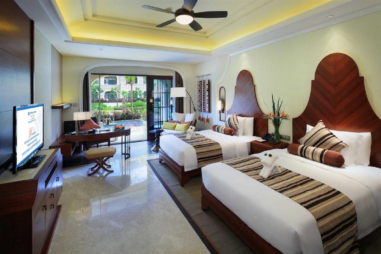 Wyndham Grand Plaza Royale Hainan Longmu Bay Ledong Exterior photo