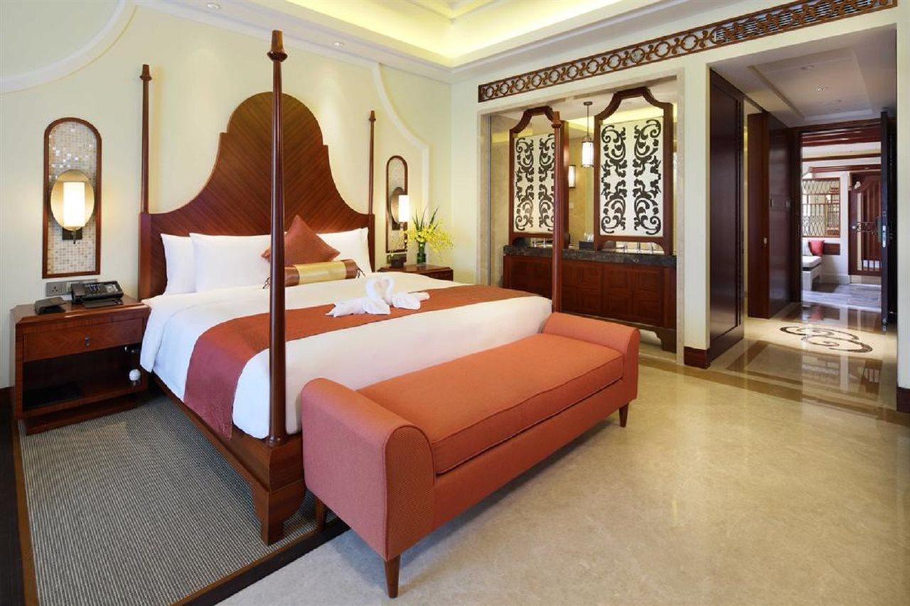 Wyndham Grand Plaza Royale Hainan Longmu Bay Ledong Exterior photo