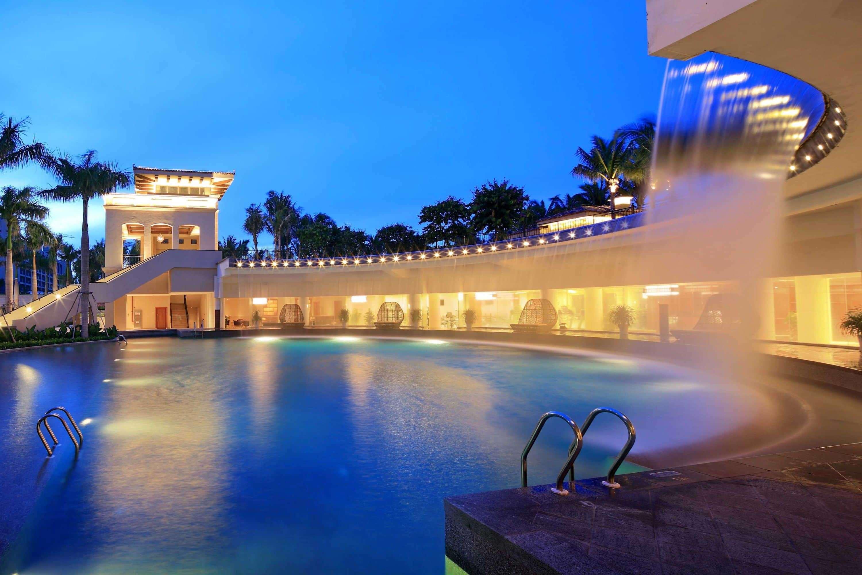 Wyndham Grand Plaza Royale Hainan Longmu Bay Ledong Exterior photo