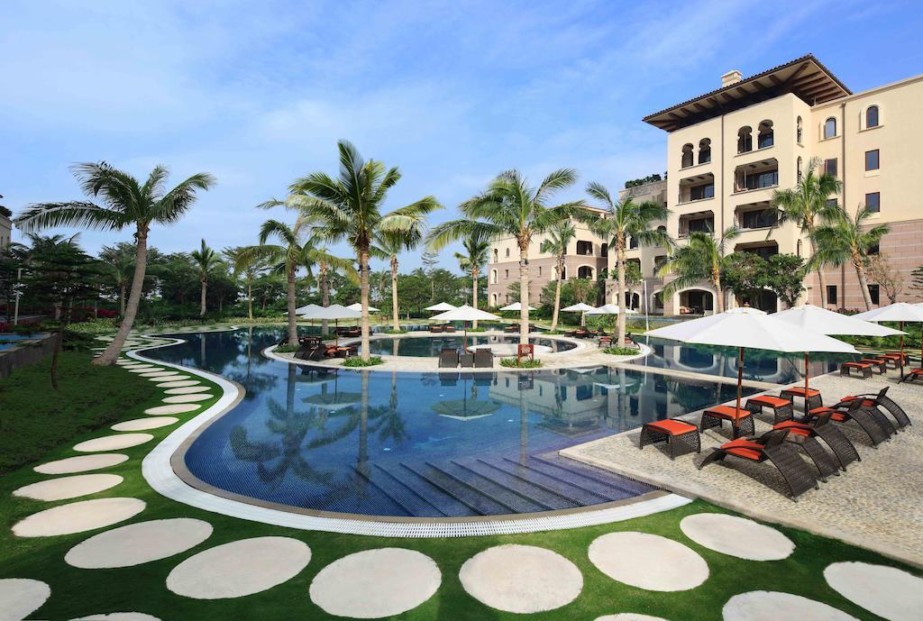 Wyndham Grand Plaza Royale Hainan Longmu Bay Ledong Exterior photo